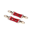 Liebe Seele - Bright Red - Bondageset Dijbeenboeien naar Handboeien - PU Leer - Vegan - Rood/Goud-Erotiekvoordeel.nl
