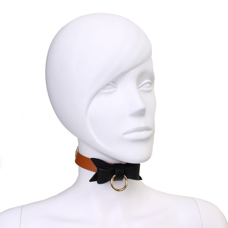 Bruin Leren collar Met Zwarte Strik En leiband-Erotiekvoordeel.nl