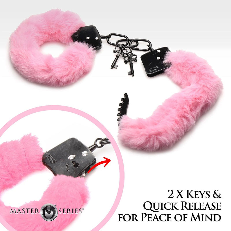 Master Series - Cuffed In Fur - Metalen Handboeien met Kunstbont - Roze-Erotiekvoordeel.nl