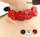 Liebe Seele - Flower Collar met Rode Bloemen en Zwarte Steentjes - Origineel - Import uit Japan-Erotiekvoordeel.nl