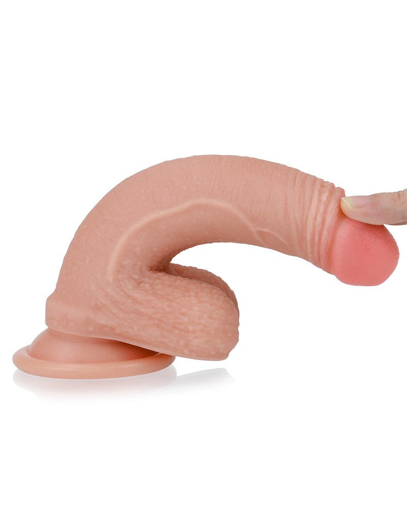 Lovetoy - Realistische Dildo 18 cm - Lichte Huidskleur-Erotiekvoordeel.nl