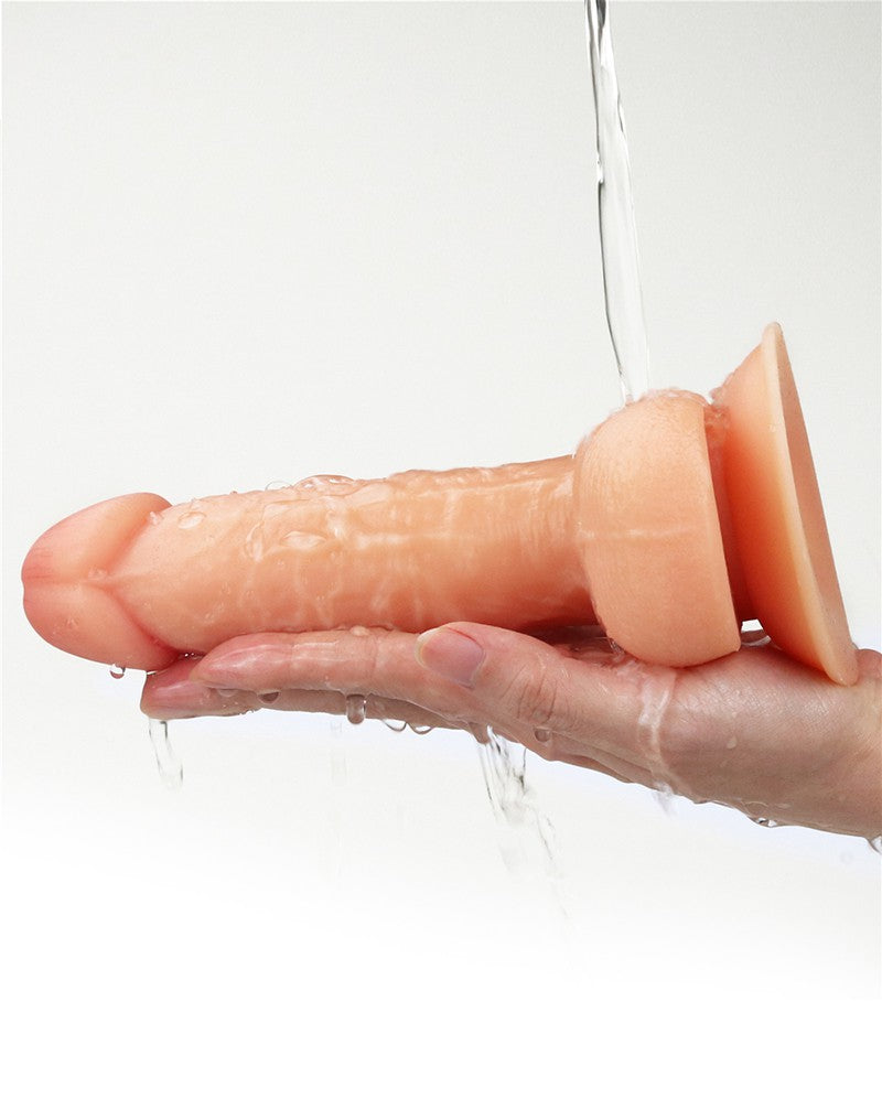 Lovetoy - The Ultra Soft Dude Realistische Dildo - 18 x 4 cm-Erotiekvoordeel.nl